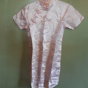 Girls Cheongsam. Beautiful condition 100% silk.